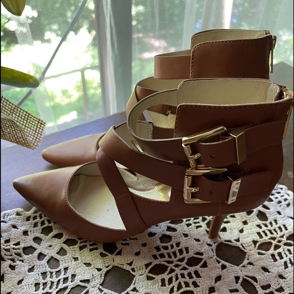 MICHAEL Michael Kors brown shoes, like new . Perfect condition size 8 - Picture 11 of 15